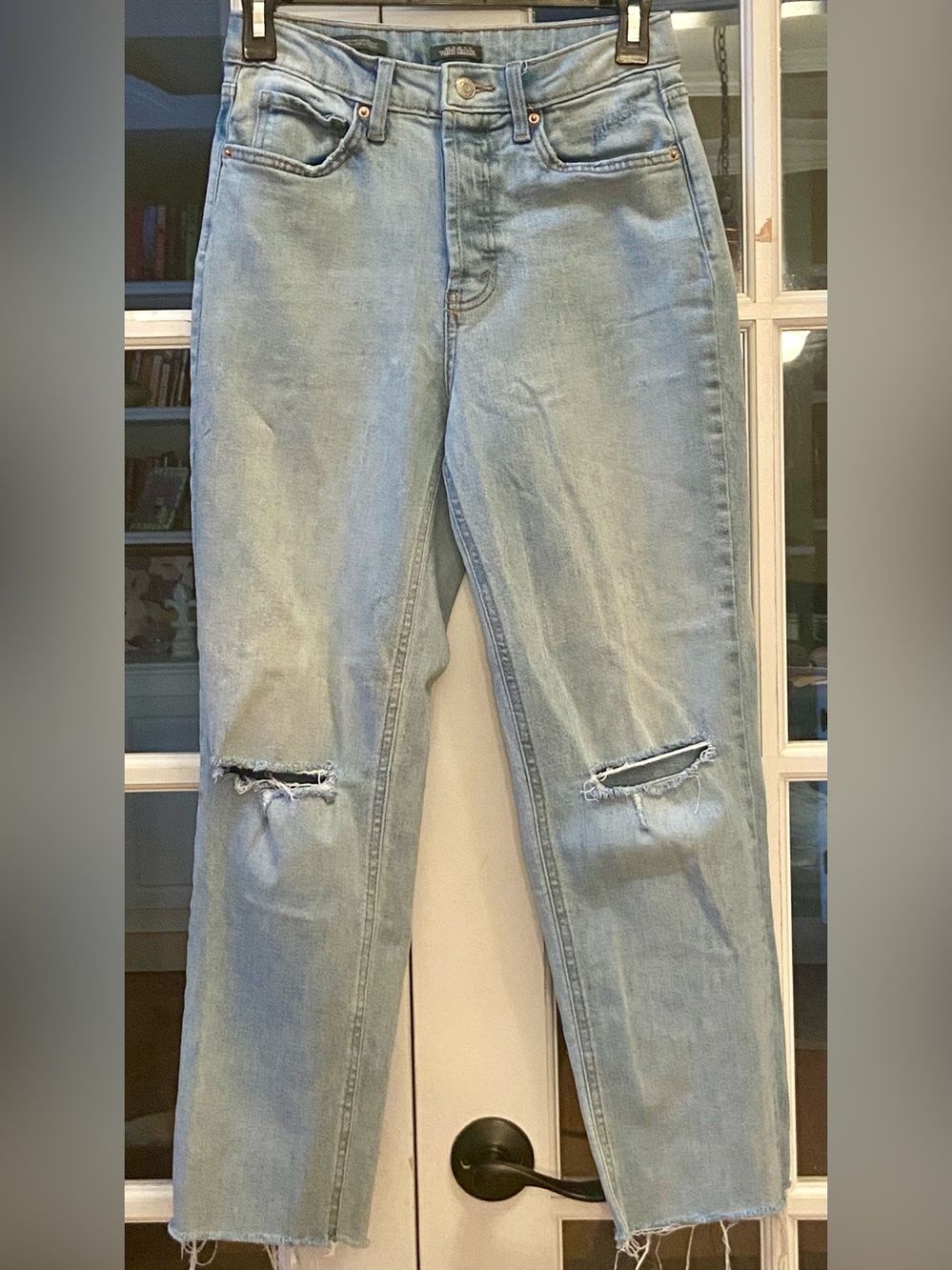 Wild Fable Distressed Super High Rise Slim Straight Raw Hem Light Jeans Size 4
